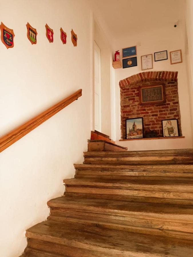 Heltau Apartments Cisnădie エクステリア 写真