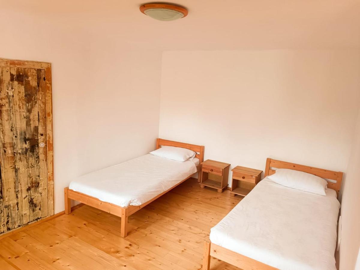 Heltau Apartments Cisnădie エクステリア 写真