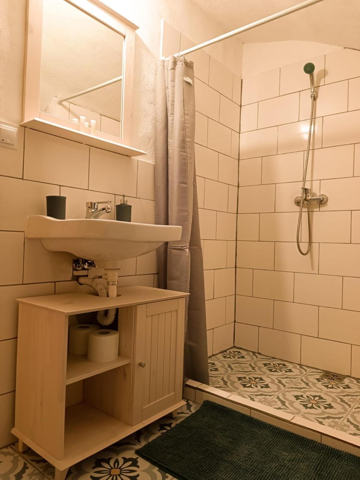 Heltau Apartments Cisnădie エクステリア 写真